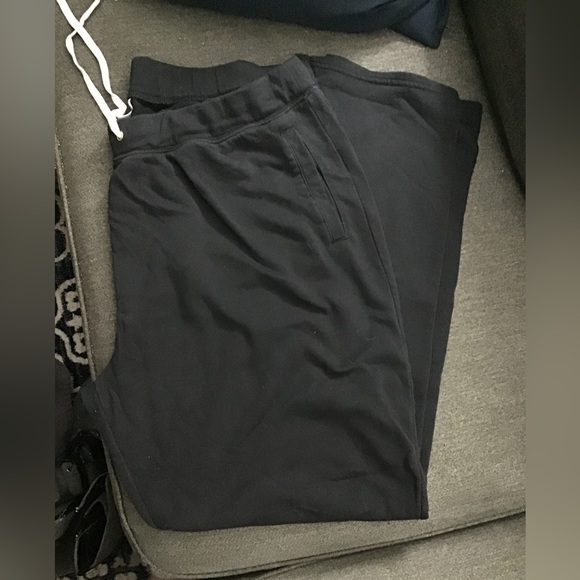 Old Navy tall sweatpants - Picture 1 of 1
